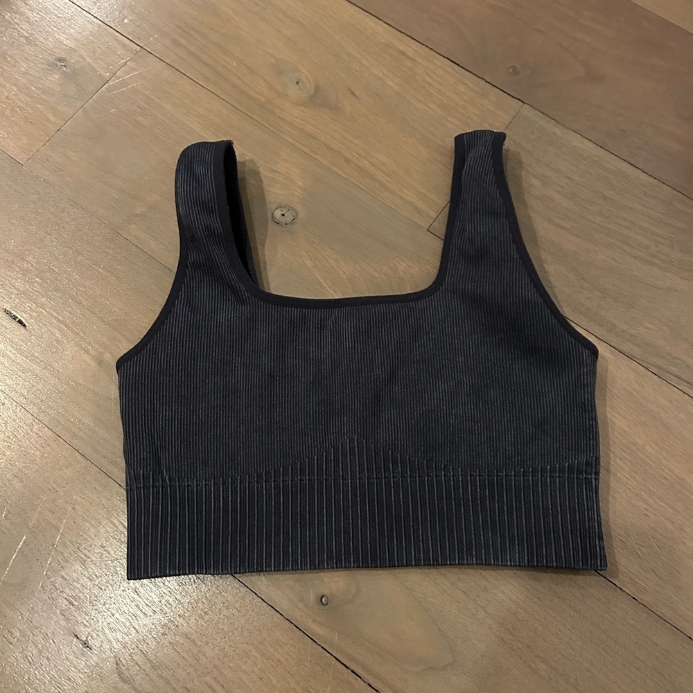 Black Ribbed Women's Crop Top